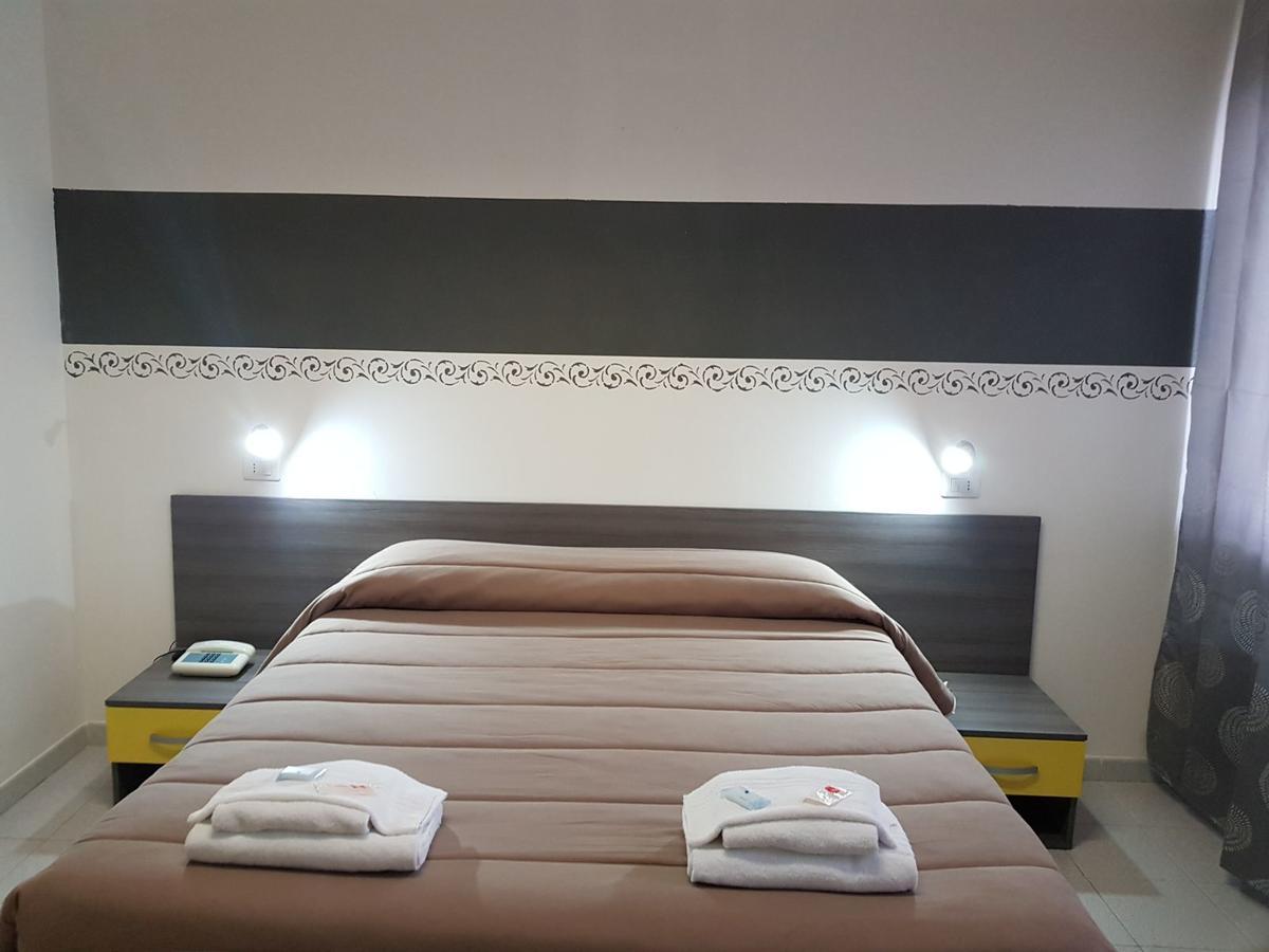 L Anfora Hotel Tramatza Buitenkant foto