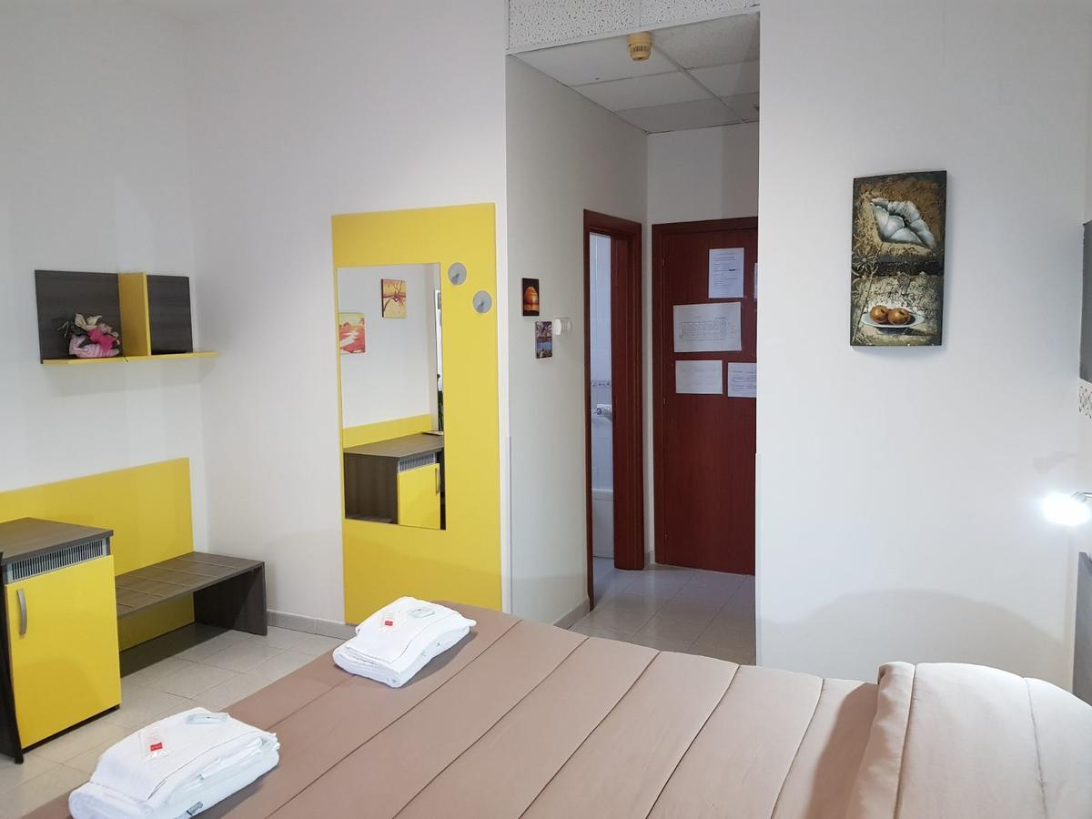 L Anfora Hotel Tramatza Buitenkant foto
